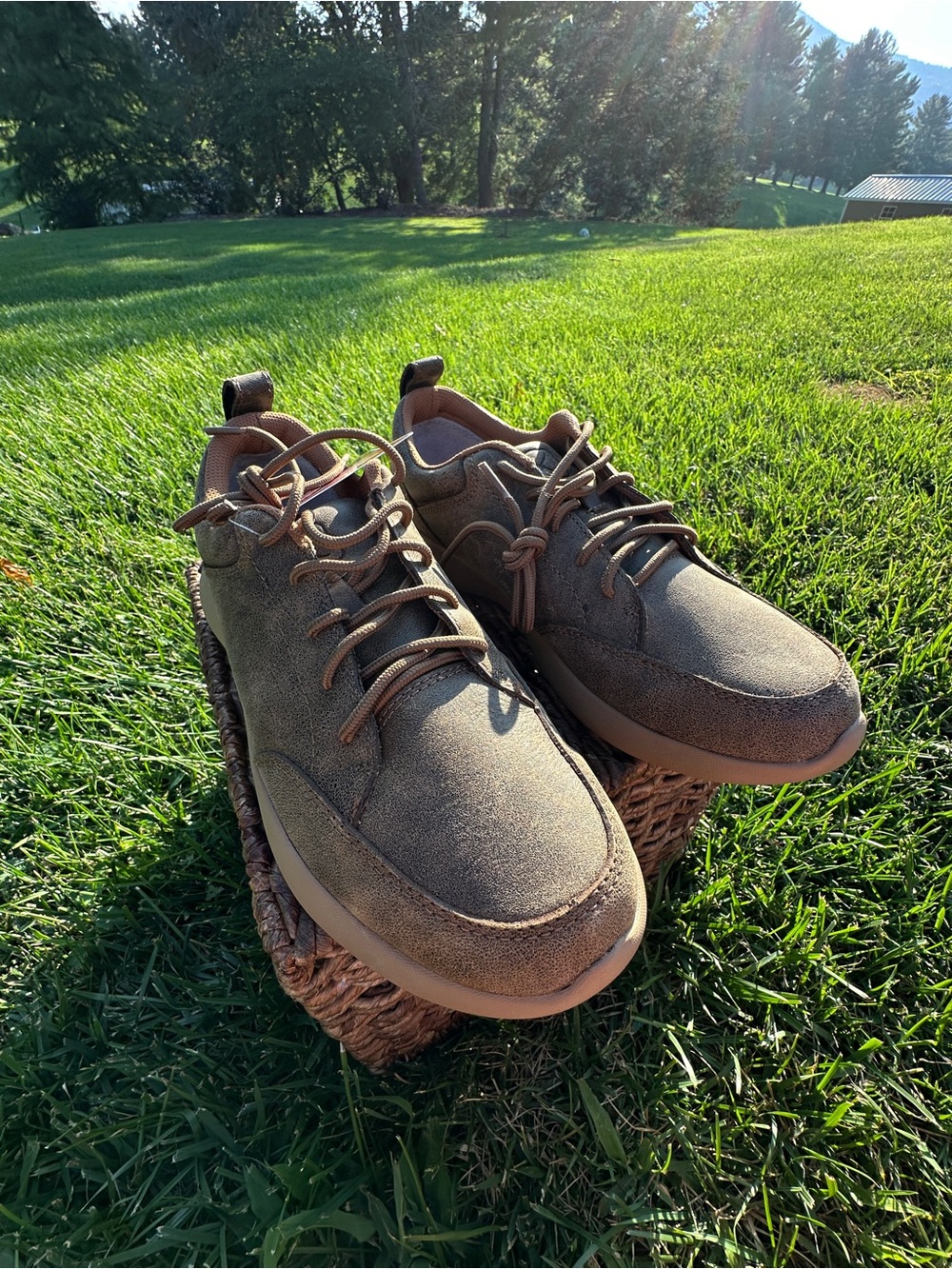 Twisted X men’s casual Bomber Shoes size 8.5